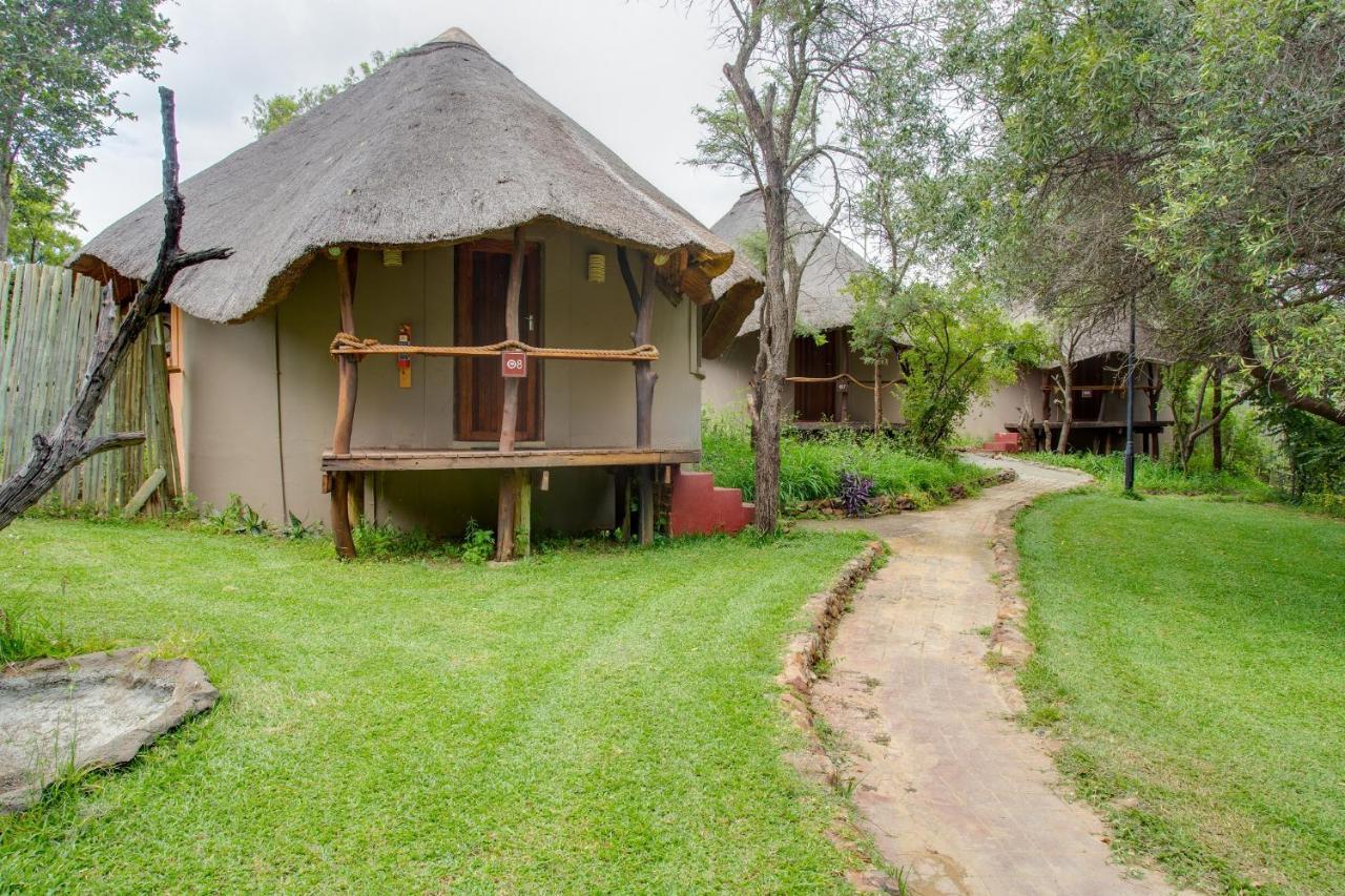 Warthogs Bush Lodge Magaliesburg Exterior photo