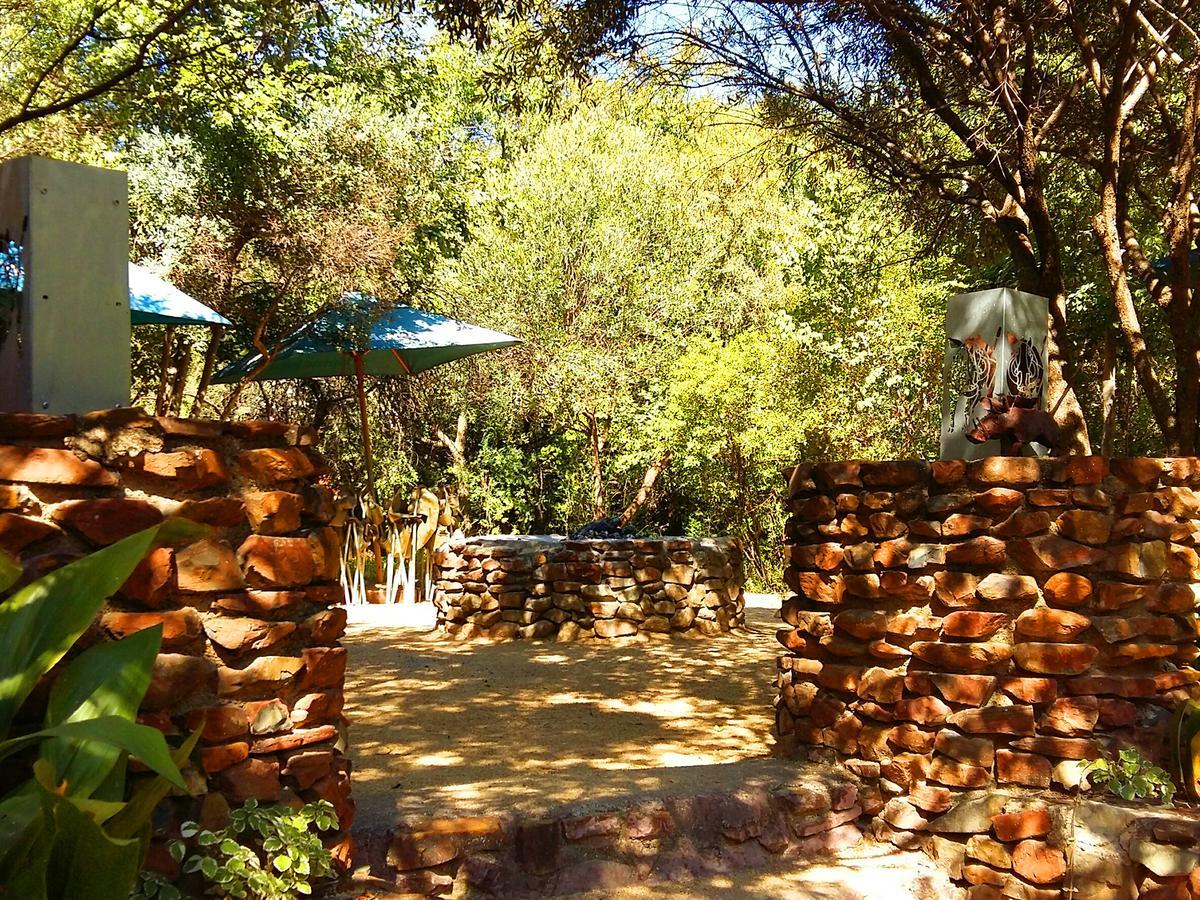 Warthogs Bush Lodge Magaliesburg Exterior photo
